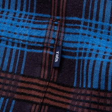 画像をギャラリービューアに読み込む, STAND COLLAR C/R FLANNEL CHECK SHIRT