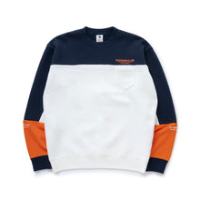 将图片加载到图库查看器,CROSS CUT CREW NECK SWEAT
