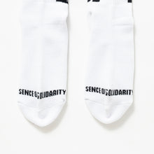 将图片加载到图库查看器，HIGH SOCKS LOGO
