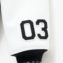 画像をギャラリービューアに読み込む, VARSITY JKT
